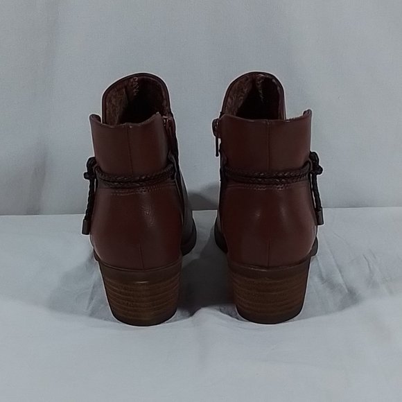 Women's BOC Lindsay Stacked Heel Bootie - Brown - 8 - NIB - Picture 5 of 7